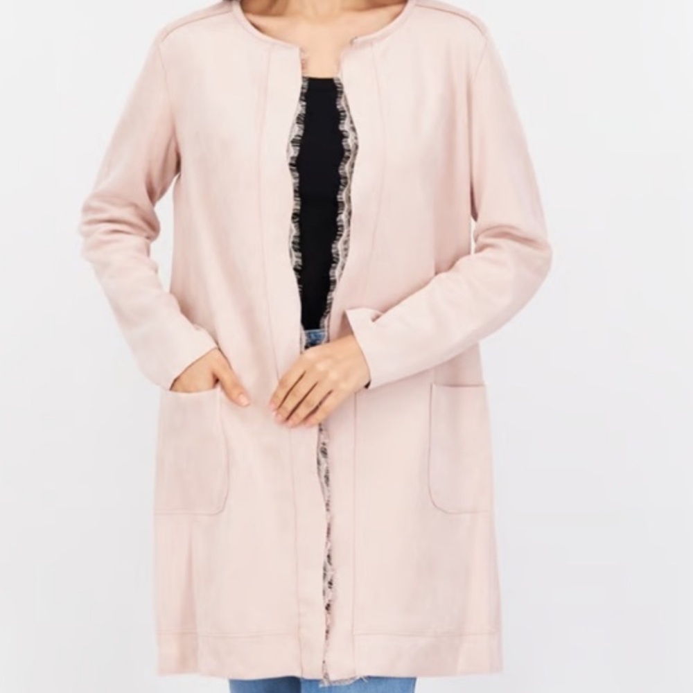 Carmen Marc Valvo “Blush” faux suede collarless lace trim coat M NWT